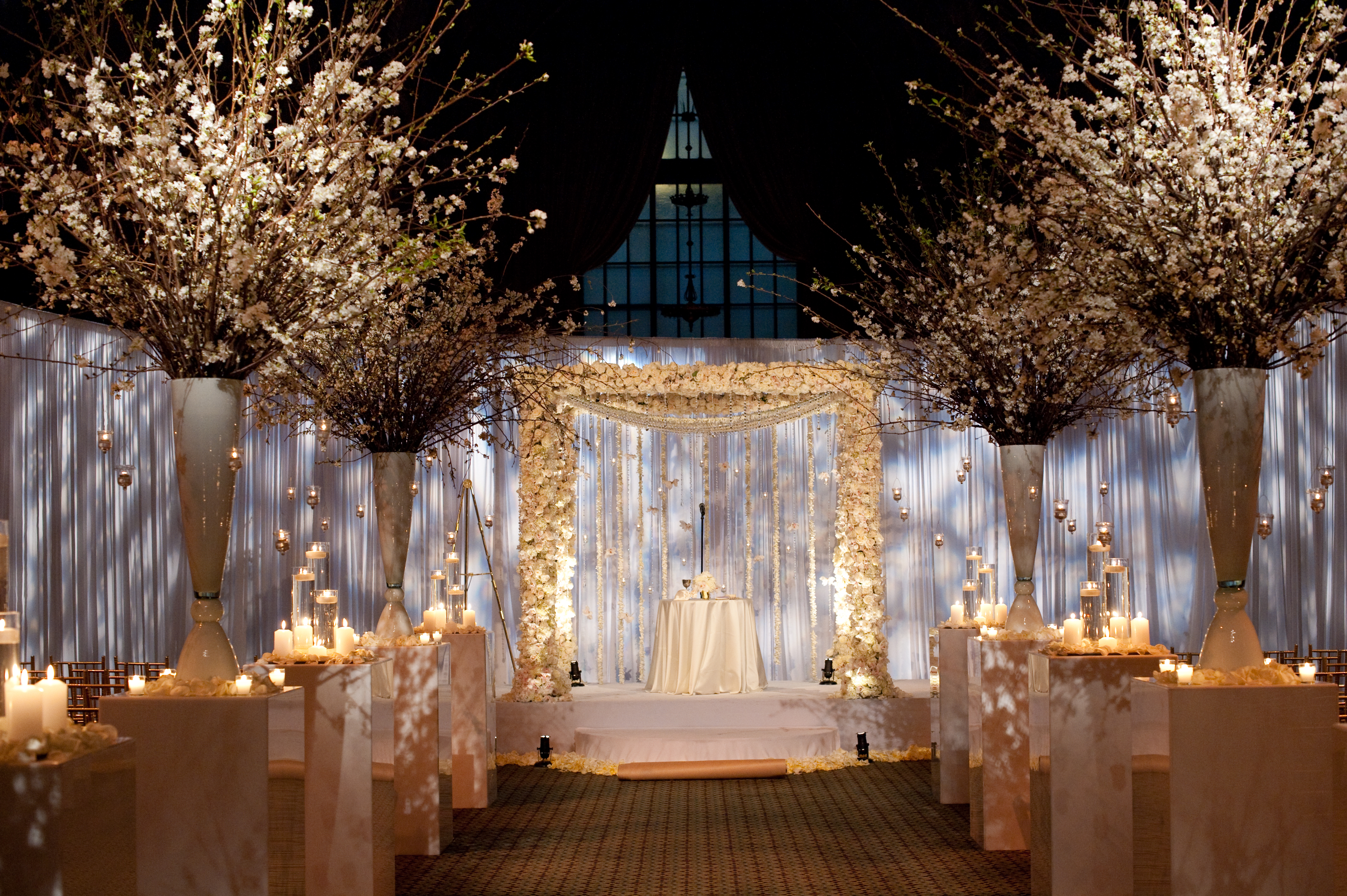 Свадебный зал зимой